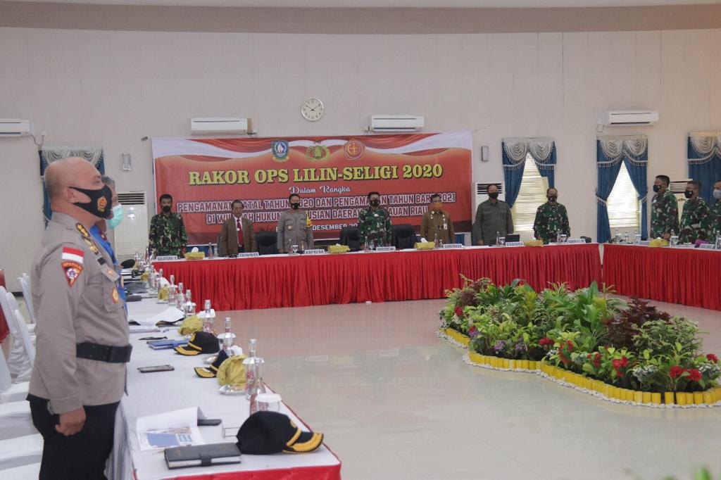 Danlantamal IV Hadiri  Apel Gelar Operasi Lilin Seligi Tahun 2020 di Polda Kepri