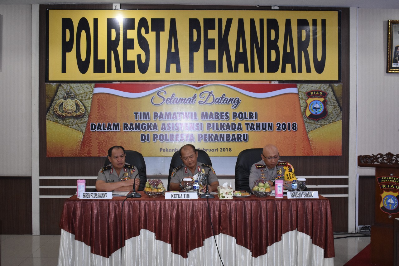 Tim Pamatwil Mabes Polri Dalam Rangka Asistensi Pilkada Tahun 2018, Kunjungi Polresta Pekanbaru.