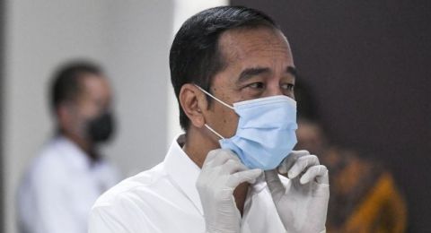Jokowi Beri 'Kode' Masyarakat Mulai Bisa Beraktivitas Kembali, Kapan Itu?