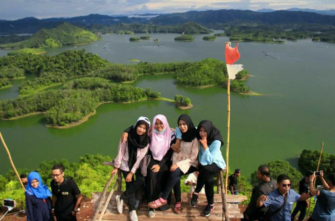 Mirip Raja Ampat, Tempat Ini Jadi Spot Selfie Baru Warga Riau