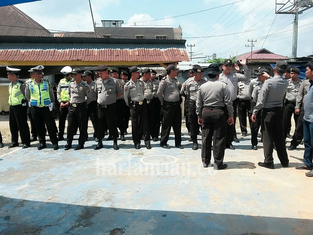 Amankan Pacu Jalur Baserah, Polres Kuansing Terjunkan Ratusan Personil Polisi
