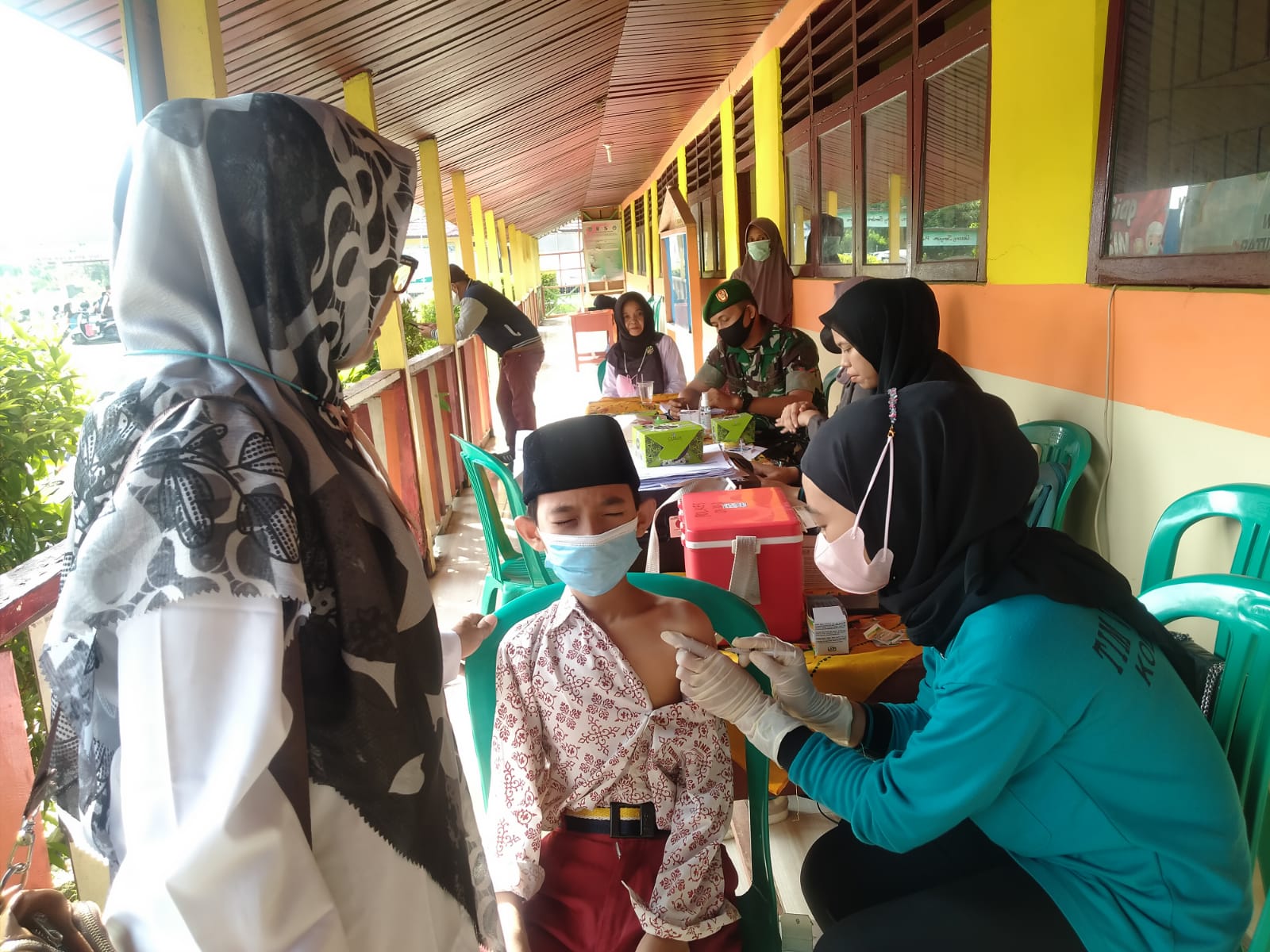 Kodim Inhil Terus Gelar Vaksinasi ke Sekolah-sekolah