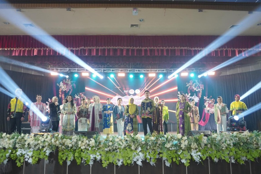 Bupati Inhil Tutup Wedding Expo dan Bazar UMKM Ramadan Fair 2026, Dorong Promosi Kreatif dan Penguatan Usaha Lokal