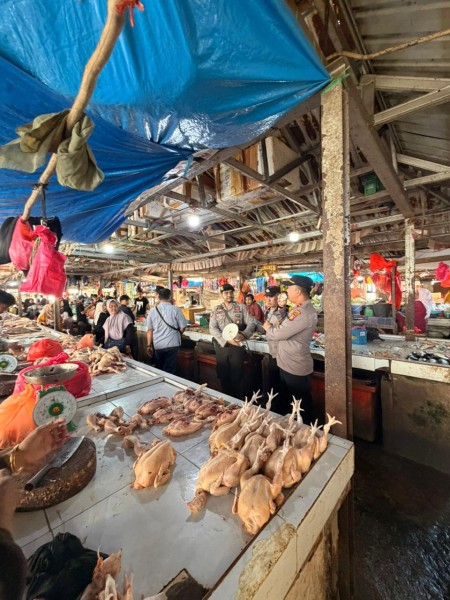 Polsek Tembilahan Tingkatkan Patroli Rutin dan Sampaikan Himbauan Kamtibmas Menjelang Lebaran