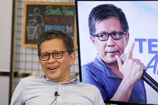 Kritik Penanganan Pandemi, Rocky Gerung: Mau Pelihara Kesehatan Publik atau Merawat Jalan Tol?