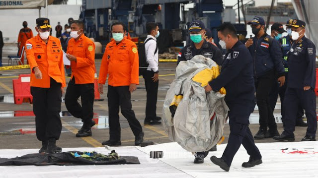 Black Box Pesawat Sriwijaya Air SJ 182 Ditemukan