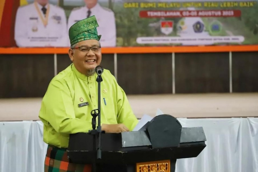 Sekda Inhil Buka Rakerda BEM se Riau ke IX dan Seminar Nasional