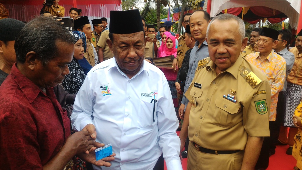 Gubernur Riau Resmikan SPAM di Rohil