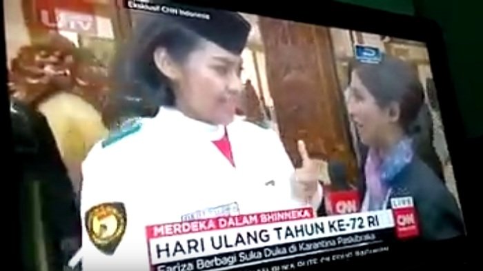 Wartawan CNN Nangis Dengar Kisah Pembawa Baki Bendera Istana ini