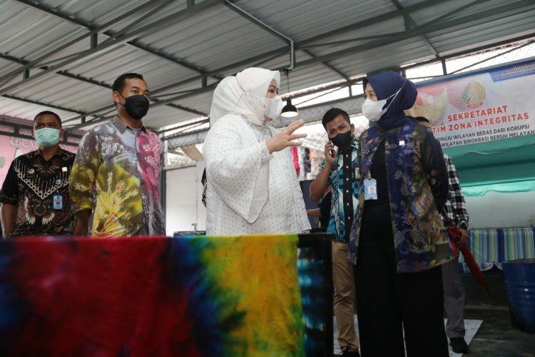 Soal Vaksin, Wagub Marlin Ingatkan Tentang Disiplin