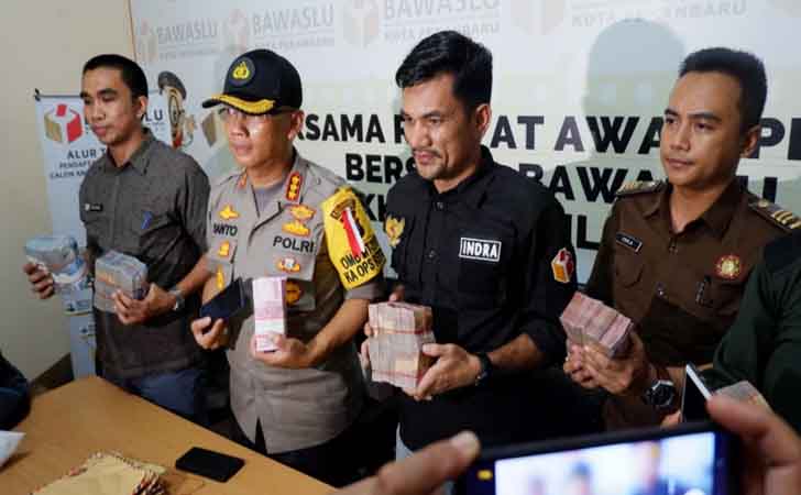 Gerindra Riau: Itu Dana Saksi, Bukan Uang Money Politic