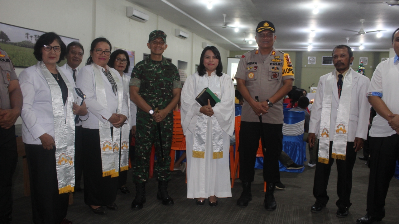 Pengamanan Natal dan Tahun Baru, TNI - Polri Patroli Bersama