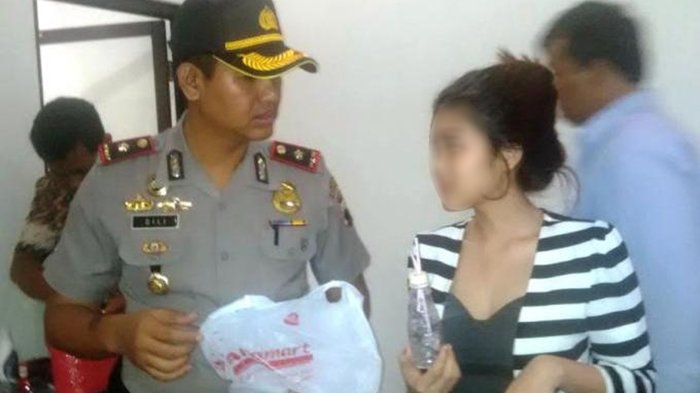 KASIHAN... Gadis 16 Tahun Nan Cantik ini Digagahi Orang Dekat, Paman, Sepupu Hingga Ipar