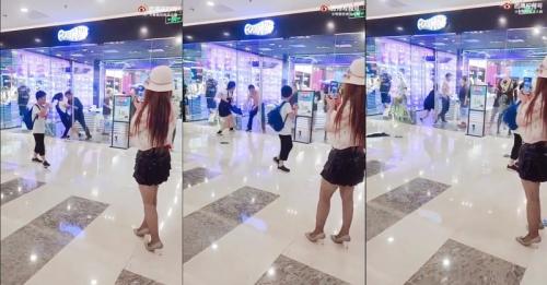 Perempuan Ini Telanjangi Pacarnya di Mall Karena Tak Dibelikan Baju dan Sepatu