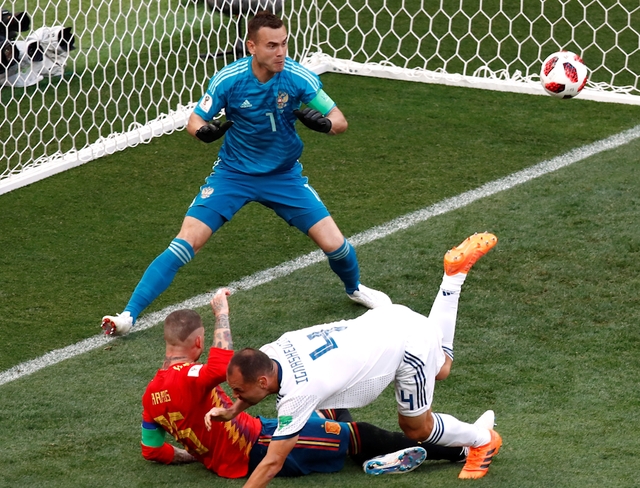 Tumbangkan Spanyol Lewat Adu Penalti, Rusia ke Perempatfinal