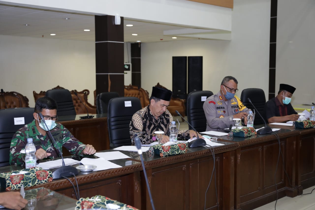 Ketua DPRD Dorong Pemkab Inhil Segera Anggarkan Dana Untuk Warga Terdampak Pandemi COVID-19