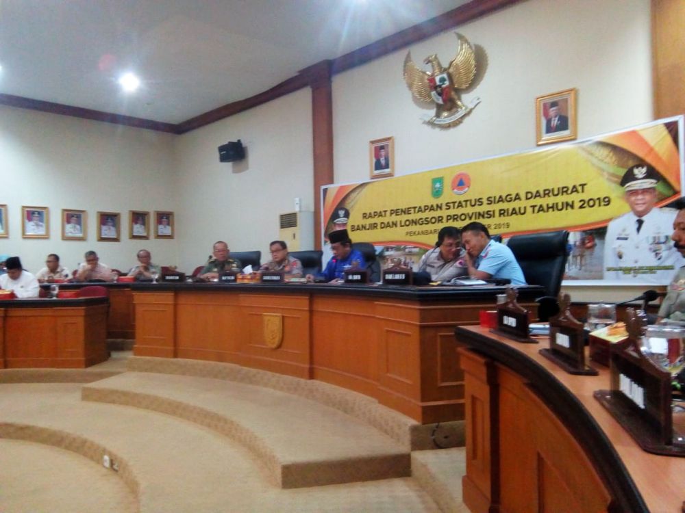 Riau Tetapkan Status Siaga Darurat Banjir dan Longsor