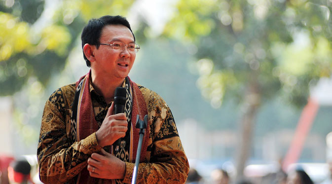 Ahok Dikabarkan Akan Menikah dengan Polisi Wanita