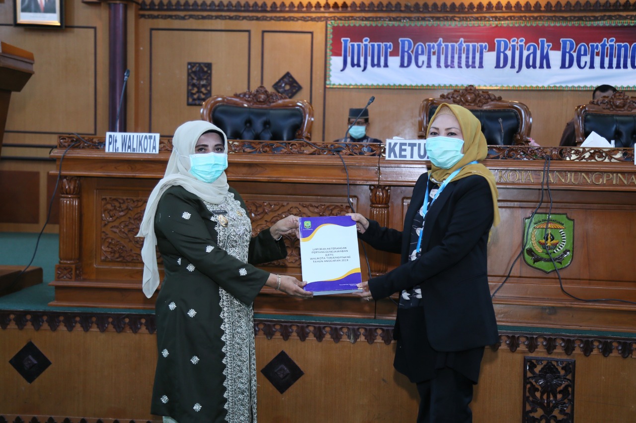 Rahma Sampaikan LKPJ Walikota Tahun Anggaran 2019