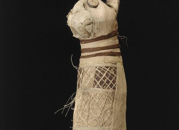 Mumi Kucing Mesir Berusia 2.500 Tahun Punya 3 Ekor dan 5 Kaki