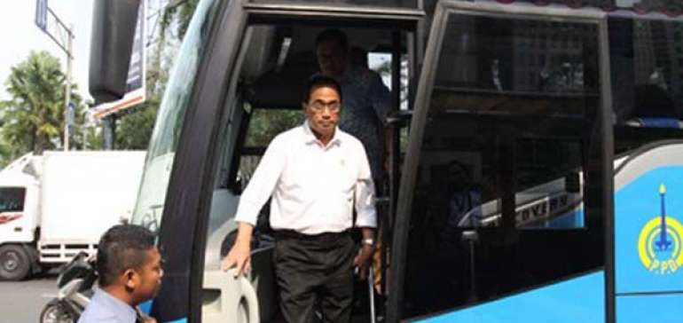 Menteri Perhubungan Budi Karya Sumadi Coba Trans Metro Pekanbaru
