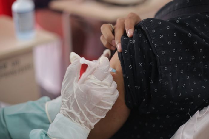 Polda Riau Salurkan 9.000 Dosis Vaksin Pada Vaksinasi Merdeka Serentak di Pekanbaru