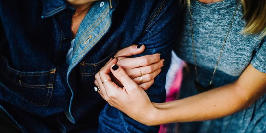 Suami Gugat Cerai Karena Istri Minta Berhubungan Intim Sembilan Kali Sehari