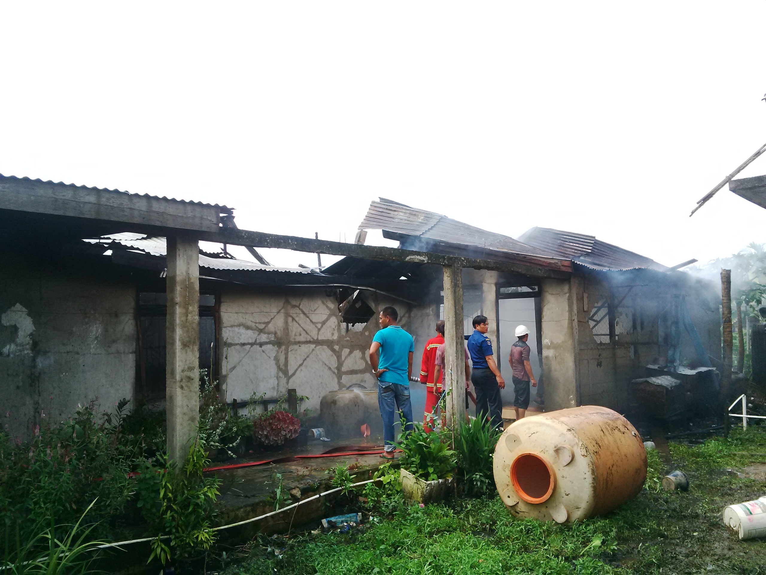 Satu Unit Rumah di Tembilahan Ludes Terbakar