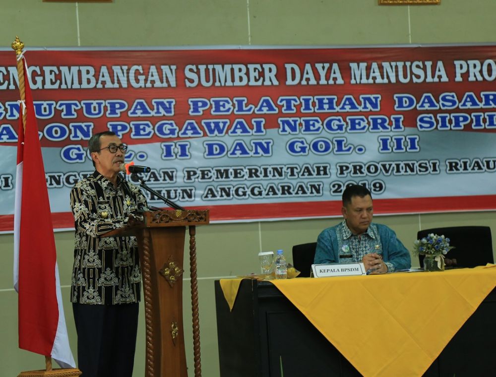 Gubri : PNS Harus Disiplin Dalam Bekerja