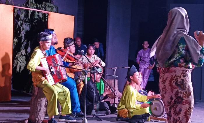 Kemas Meranti Ikut Meriahkan Kenduri Seni Rakyat Riau 2019