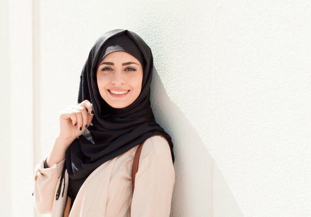 Tips Pakai Busana Hijab untuk Pemilik Tubuh Kurus