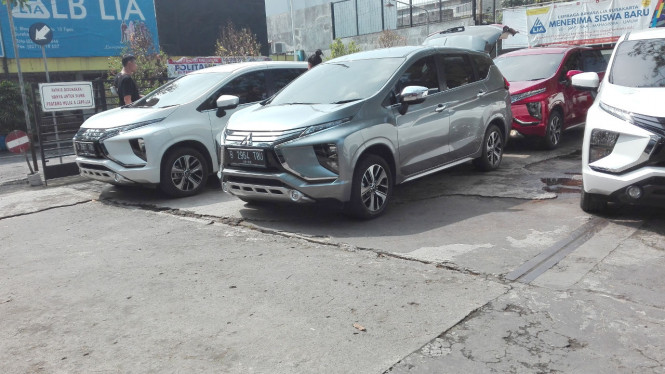 Xpander Bekas Laris Manis, Harganya Berapa