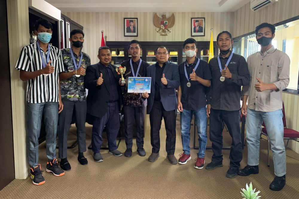 Raih Prestasi lagi, Tim Voli Putra Unilak Sabet Juara KNPI Cup I Rohil