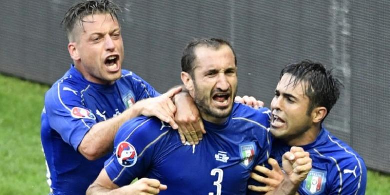 Tumbangkan Spanyol, Italia Melaju ke Perempat Final