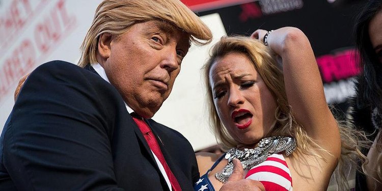 Lowongan Kerja!! Situs Film Porno Cari Aktor Mirip Donald Trump