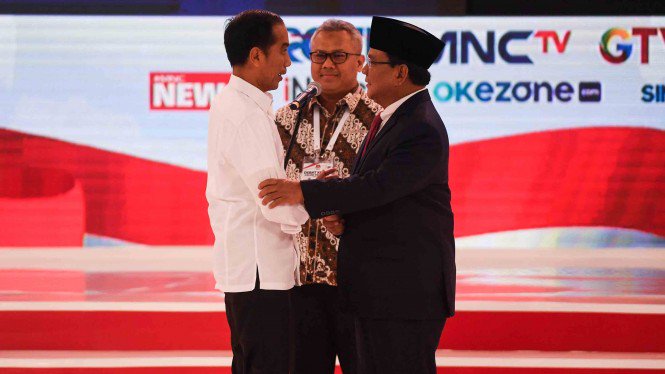 Prabowo Sebut Pembangunan Sisakan Konflik dan Utang, Jokowi Bantah