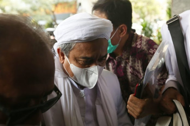 HRS Resmi Ditahan, Fadli Zon: Kini Terang, Siapa yang Adil, Siapa yang Zalim