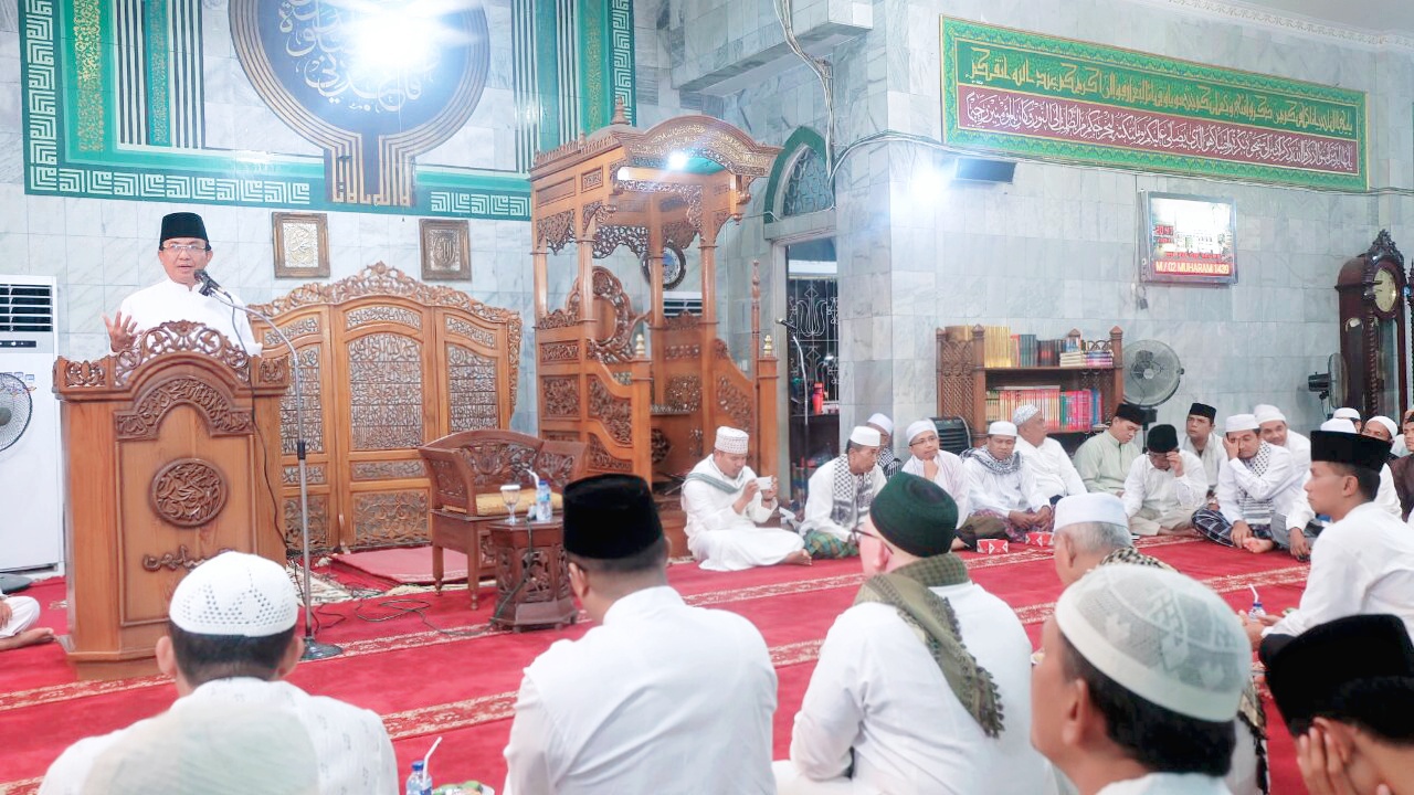 Bupati Inhil Hadiri Tabligh Akbar di Masjid Agung Al Huda Tembilahan