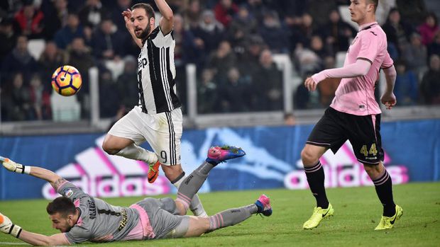 Dybala Dua Gol, Juventus Gasak Palermo 4-1