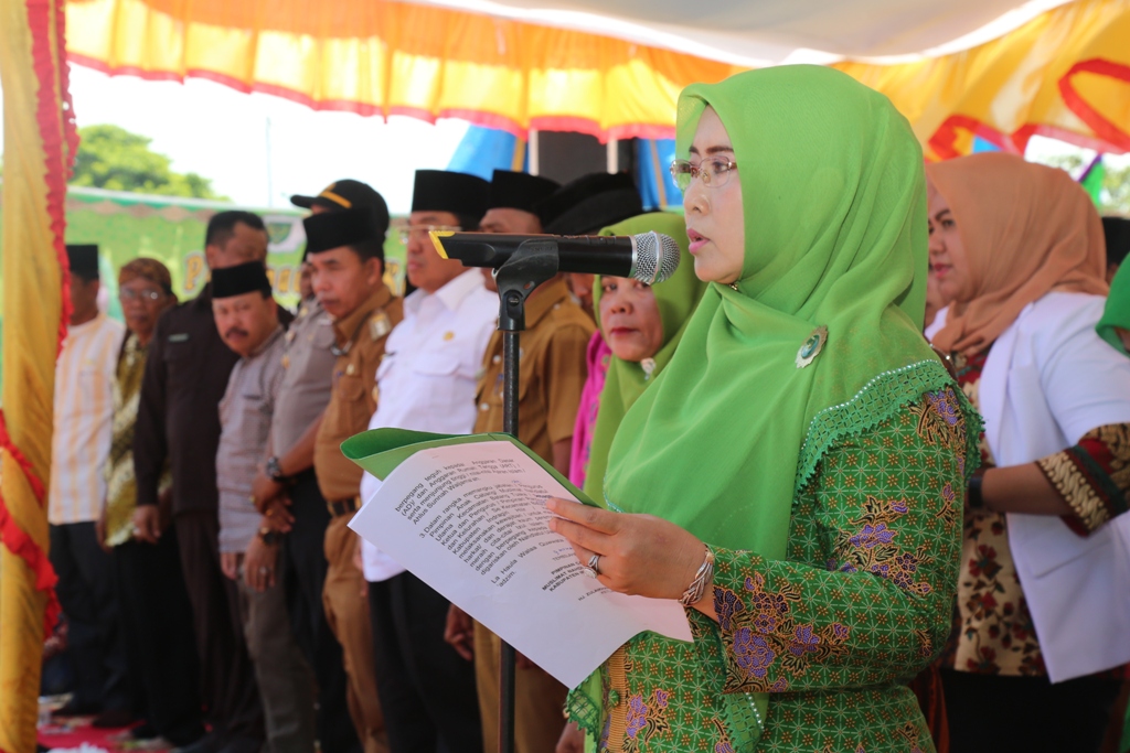 Ketua PC Muslimat NU Inhil Lantik Pengurus Anak Cabang Dan Ranting Kecamatan Batang Tuaka