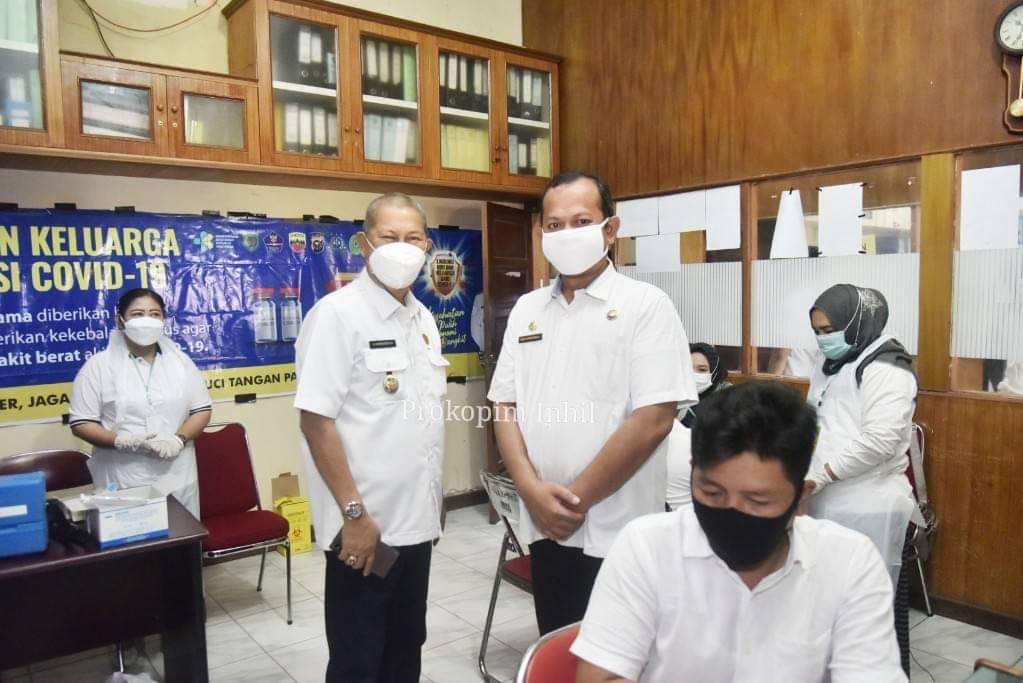 Wabup Tinjau Pelaksanaan Vaksinasi Tahap II di Lingkungan Pemkab Inhil