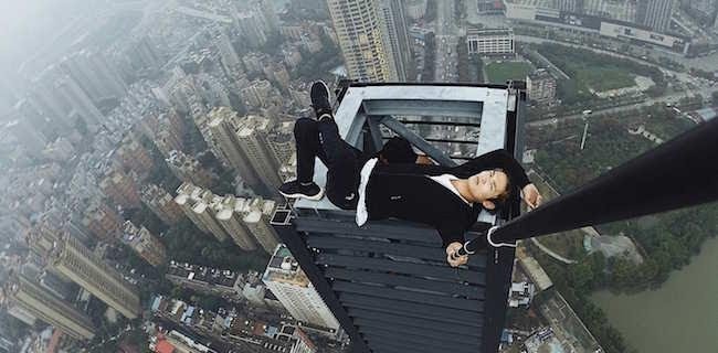 Jago Selfie Nekat dari China Dipastikan Tewas