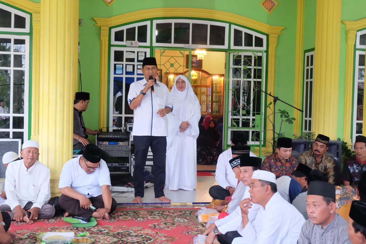 Buka Puasa Bersama, Syamsuddin Uti Santuni Puluhan Anak Yatim