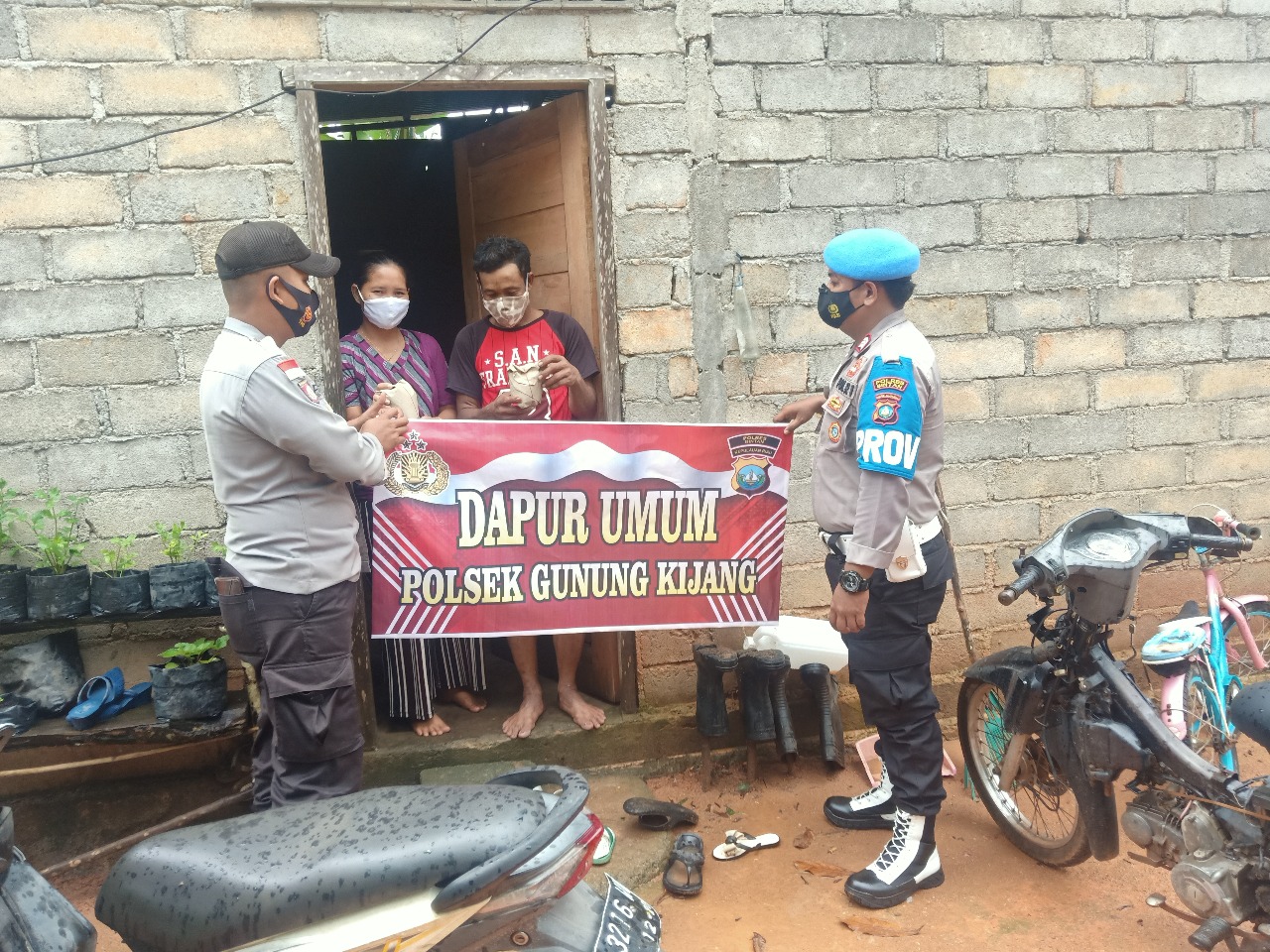 Polsek Gunung Kijang Kembali Membuka Dapur Umum untuk Masyarakat