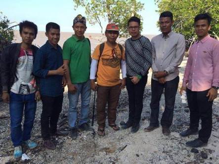 Andrigo Promosikan Pantai Solop kepada Seniman Melayu Asia