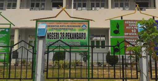 Belajar Tatap Muka Hanya untuk SMP Negeri di Pekanbaru