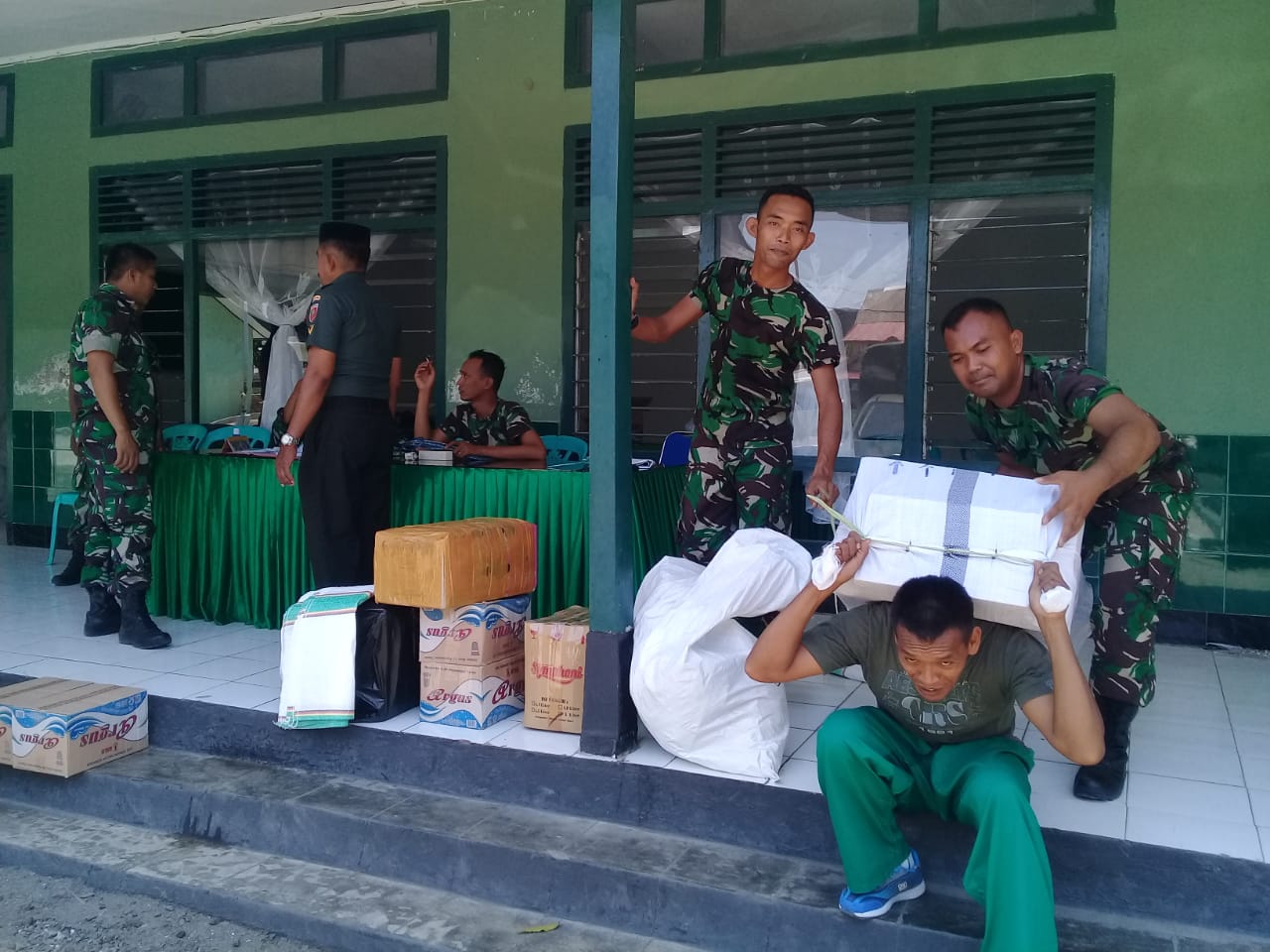 Kodim 1415/Selayar Kembali Berangkatkan Bantuan Logistik Sembako