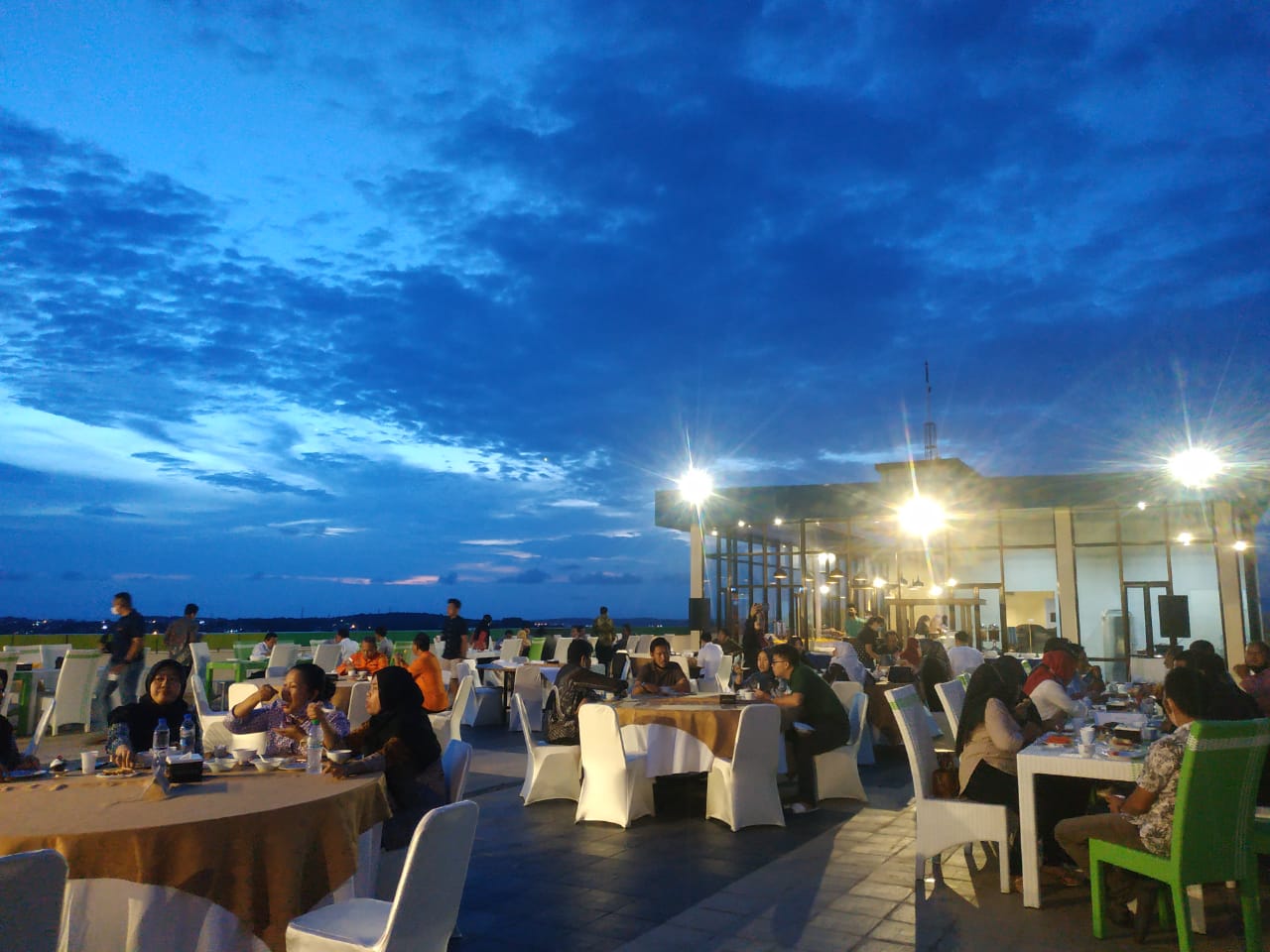 Bingung Ingin Bukber Dimana? Kesini Aja, Paket Berbuka Puasa Makan Sepuasnya Perdana di Tanjungpinang