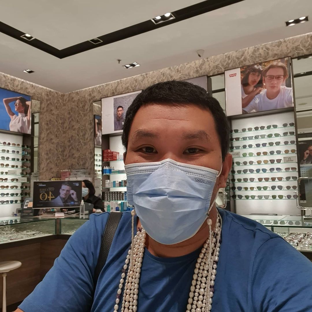 Kisah Mongol Stres, Menyembah Setan sampai Pesta Seks