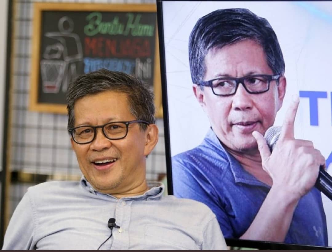 Rocky Gerung: Presiden Jokowi Harus Akui Beberapa Kesalahan Kebijakan